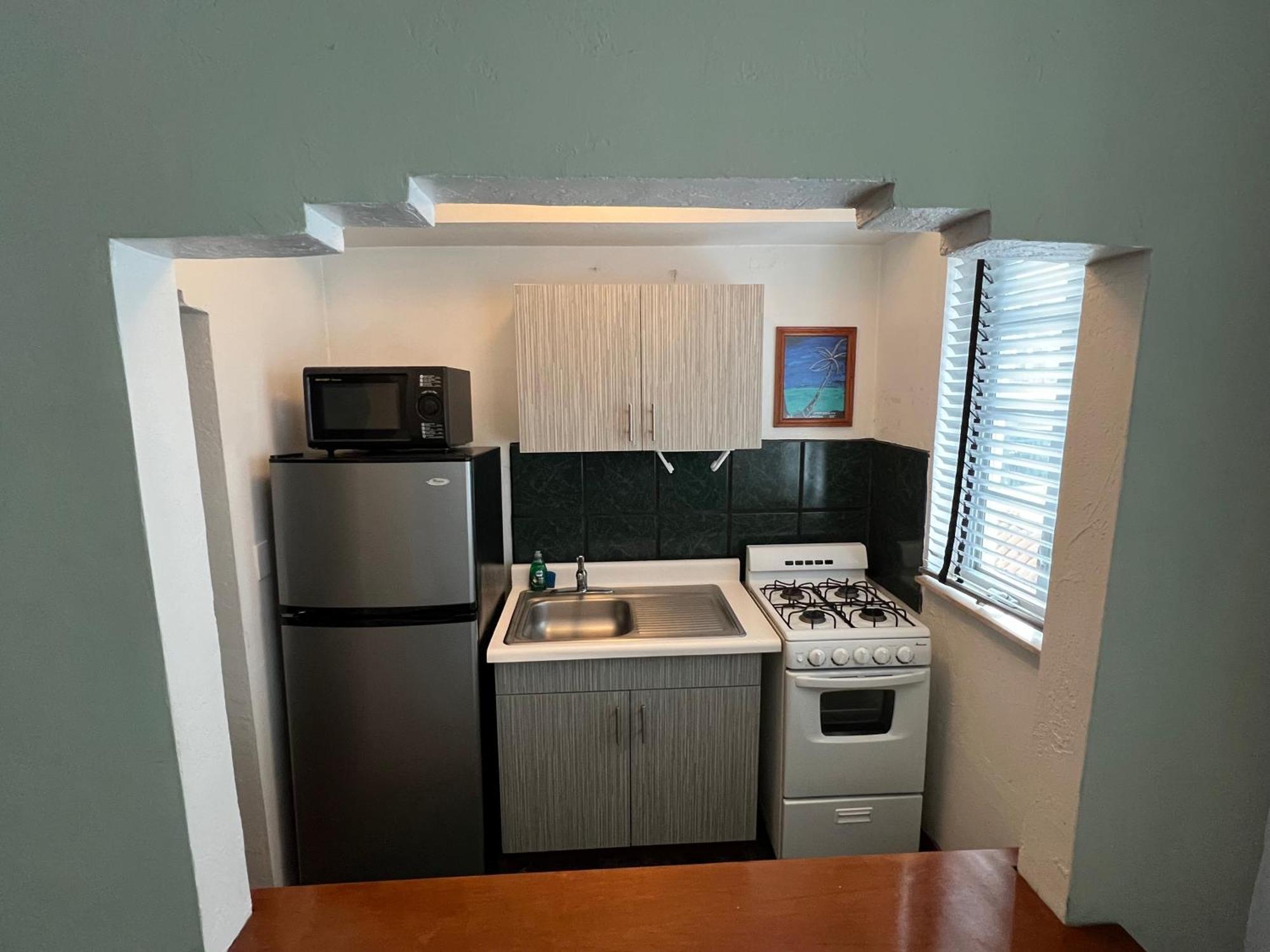 Sherbrooke All Suites Hotel 마이애미 비치 외부 사진
